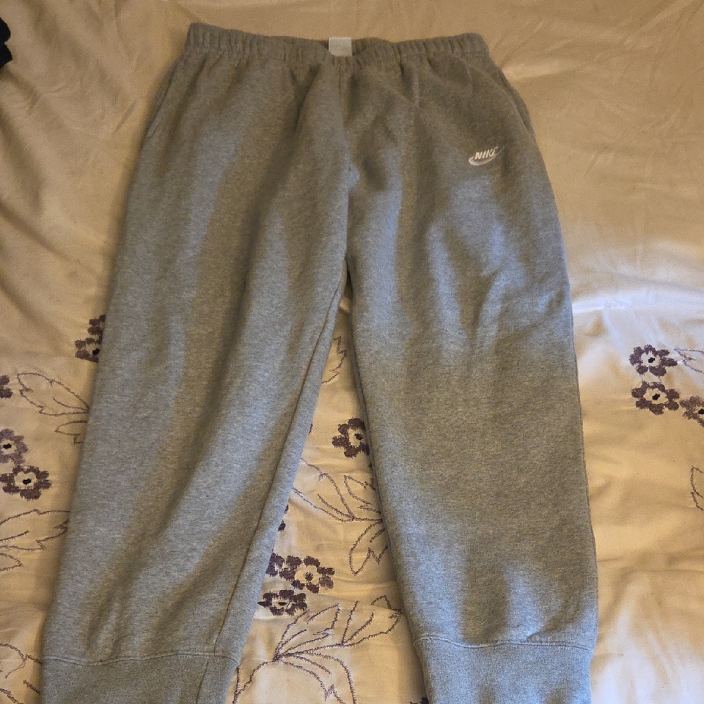 Nike Mens Light Gray Joggers